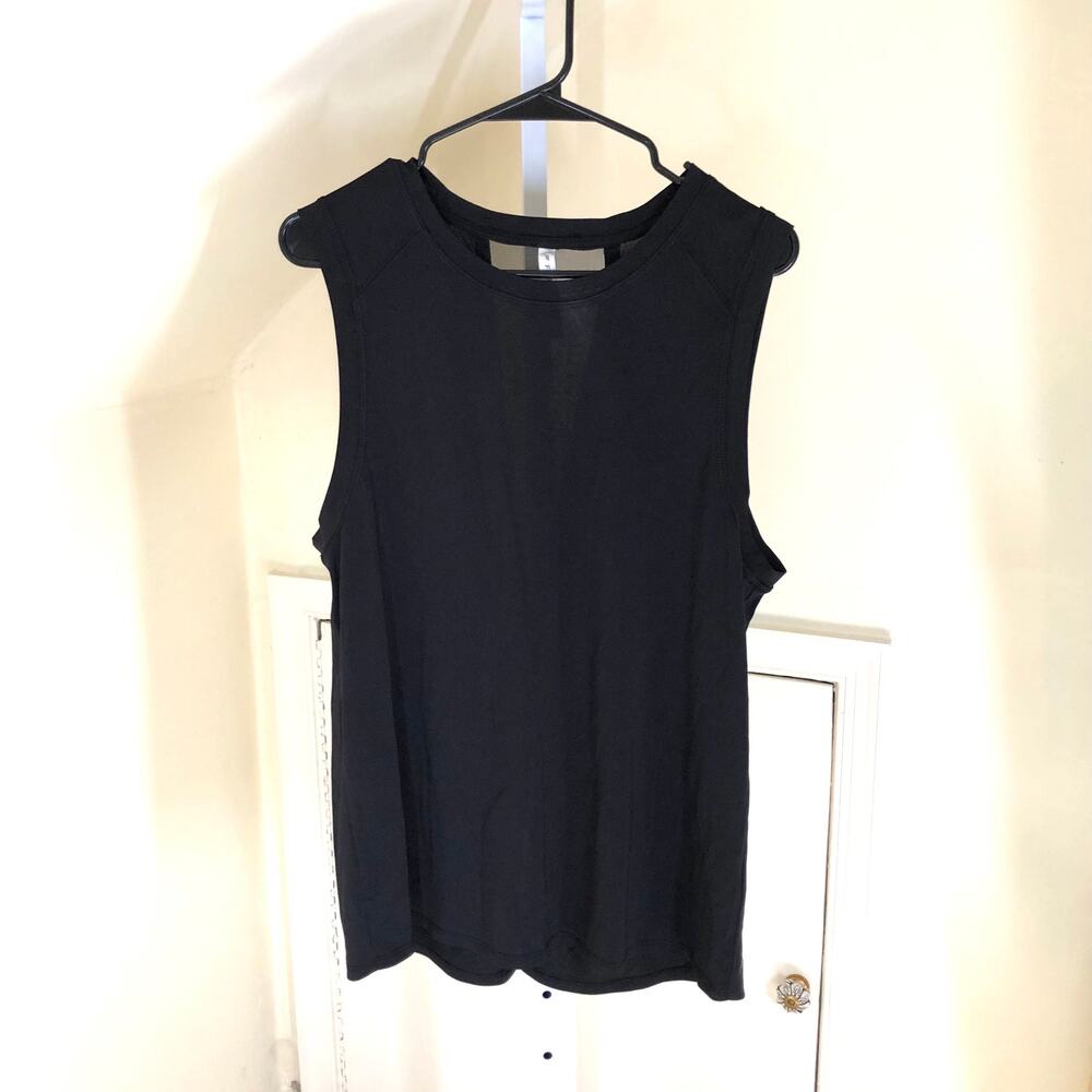 Fabletics EUC Women's Black Sleeveless Athletic Top Tank Top Size M
